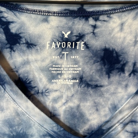 AEO | short sleeve v-neck tee - Picture 3 of 3